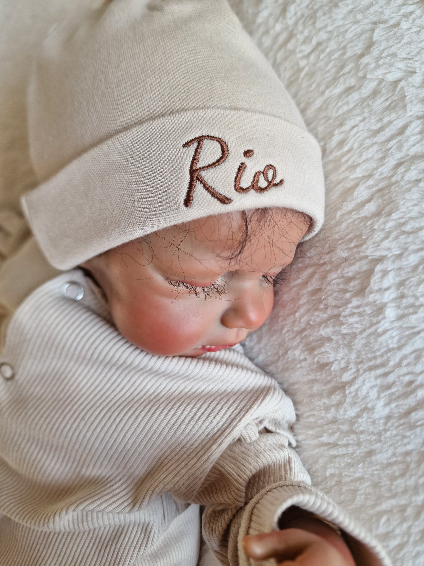 Baby hat with name | Beige