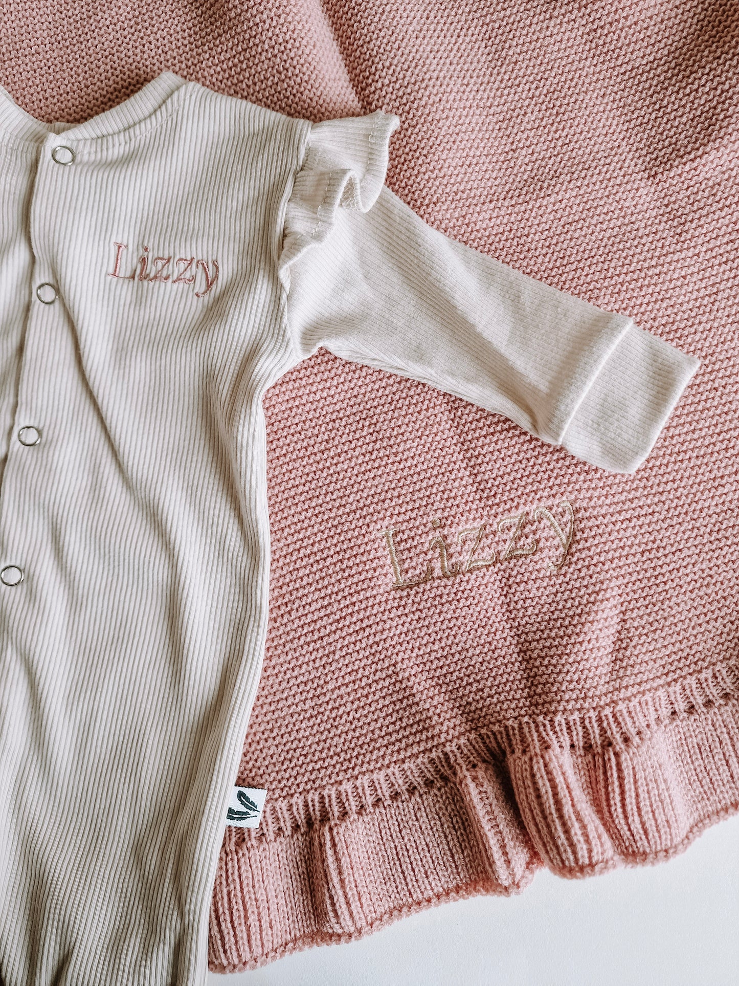 Ruffle deken gebreid Oud Roze