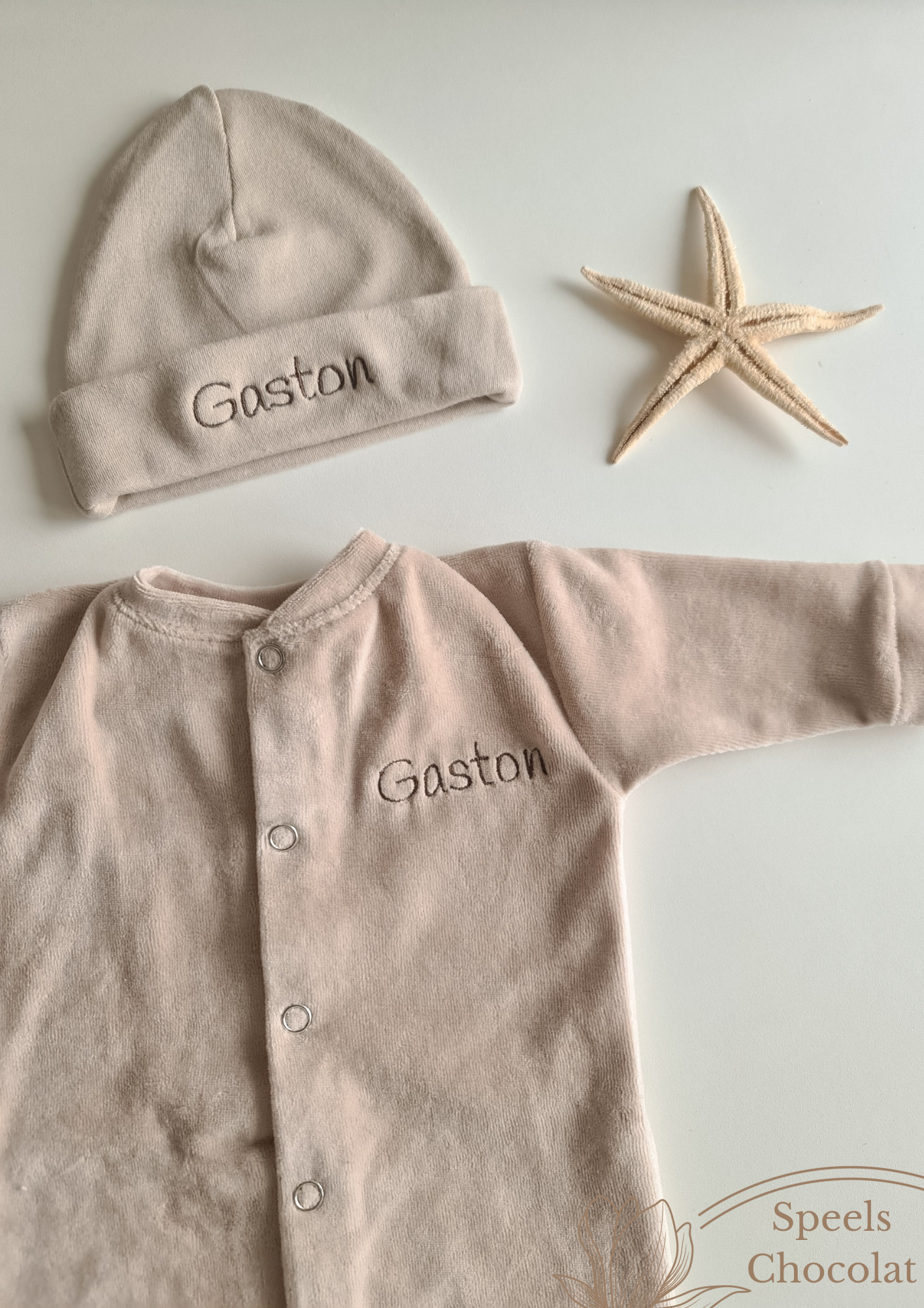 Baby hat with name | Beige