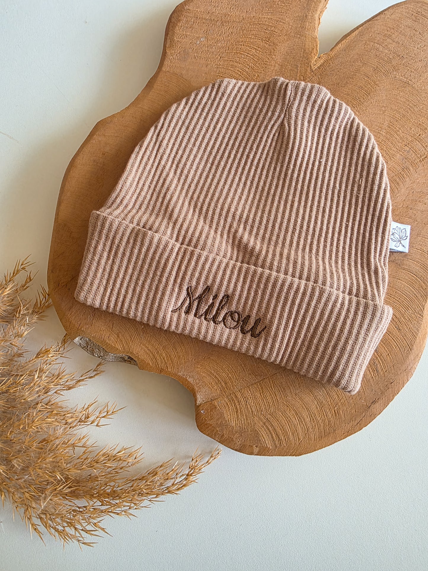 Babymuts met naam | Rib | Walnut