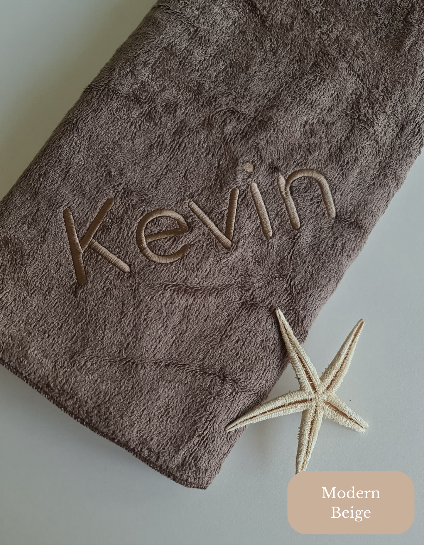 Luxury bamboo children's towel with name | Earth brown