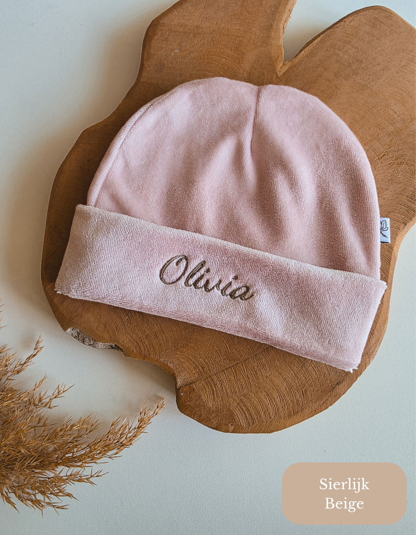 Babymuts met naam | Nicky Pink