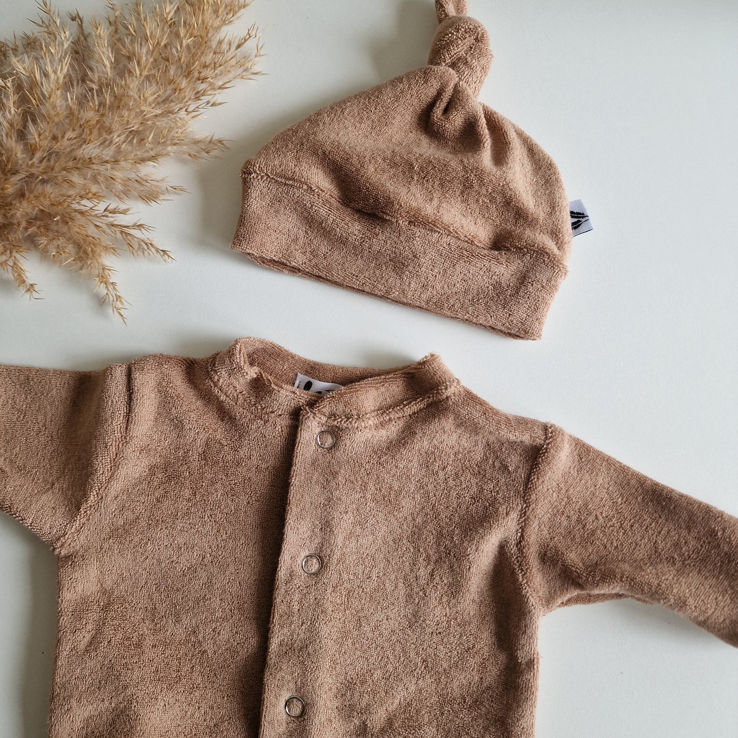 Baby knoopmuts badstof Bruin
