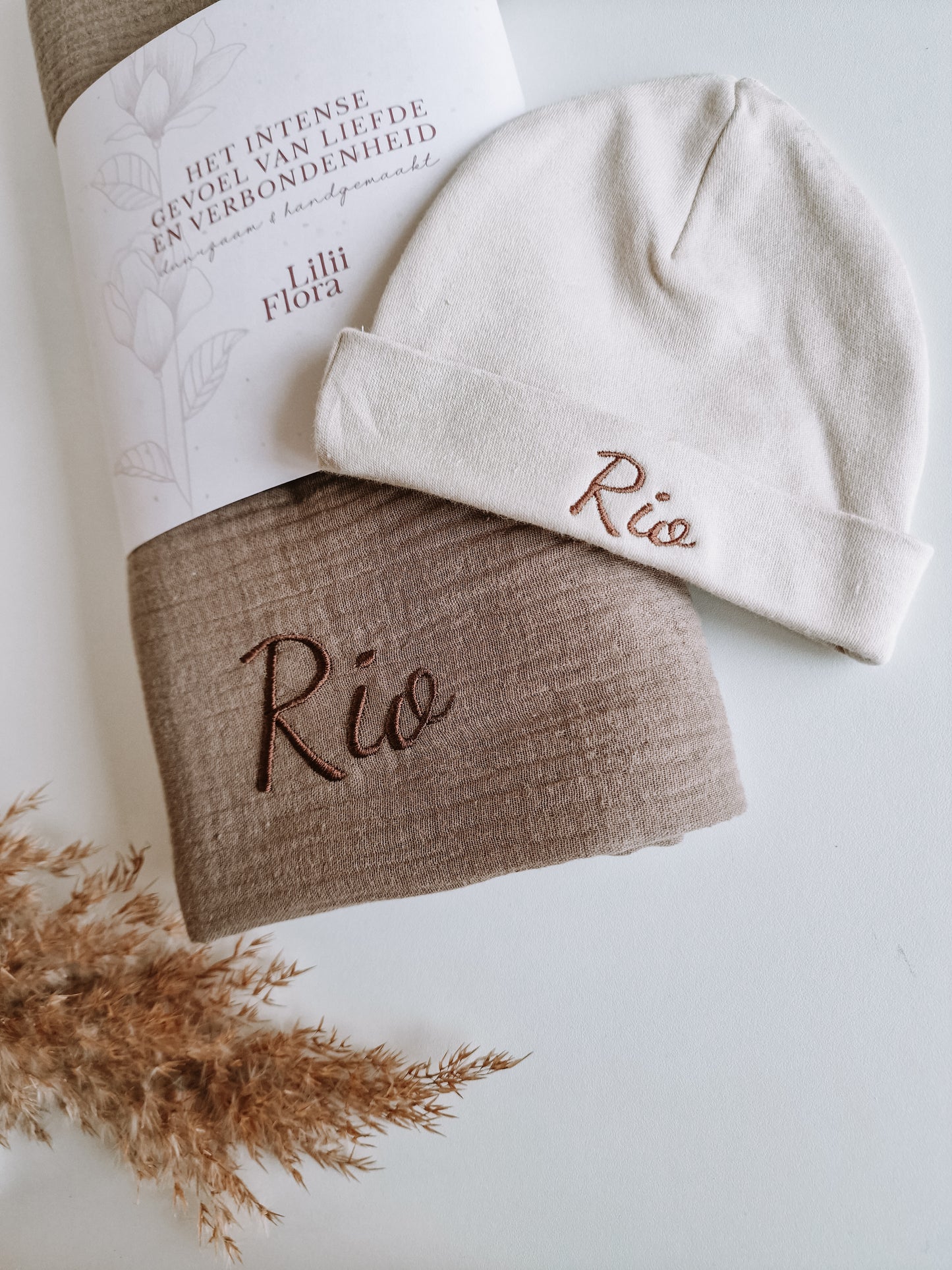 Baby hat with name | Beige