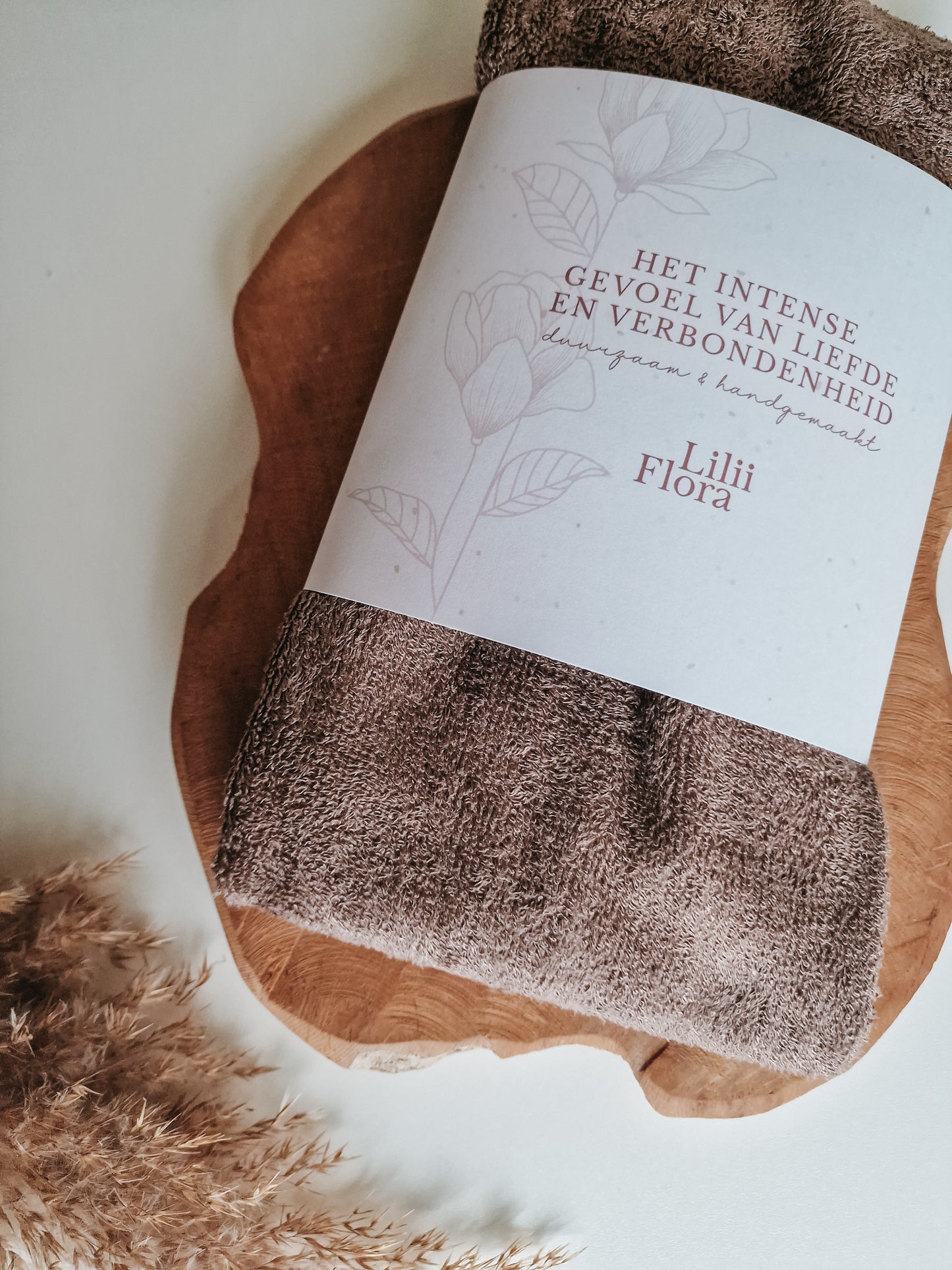 Handdoek luxe bamboe met naam | Earth brown