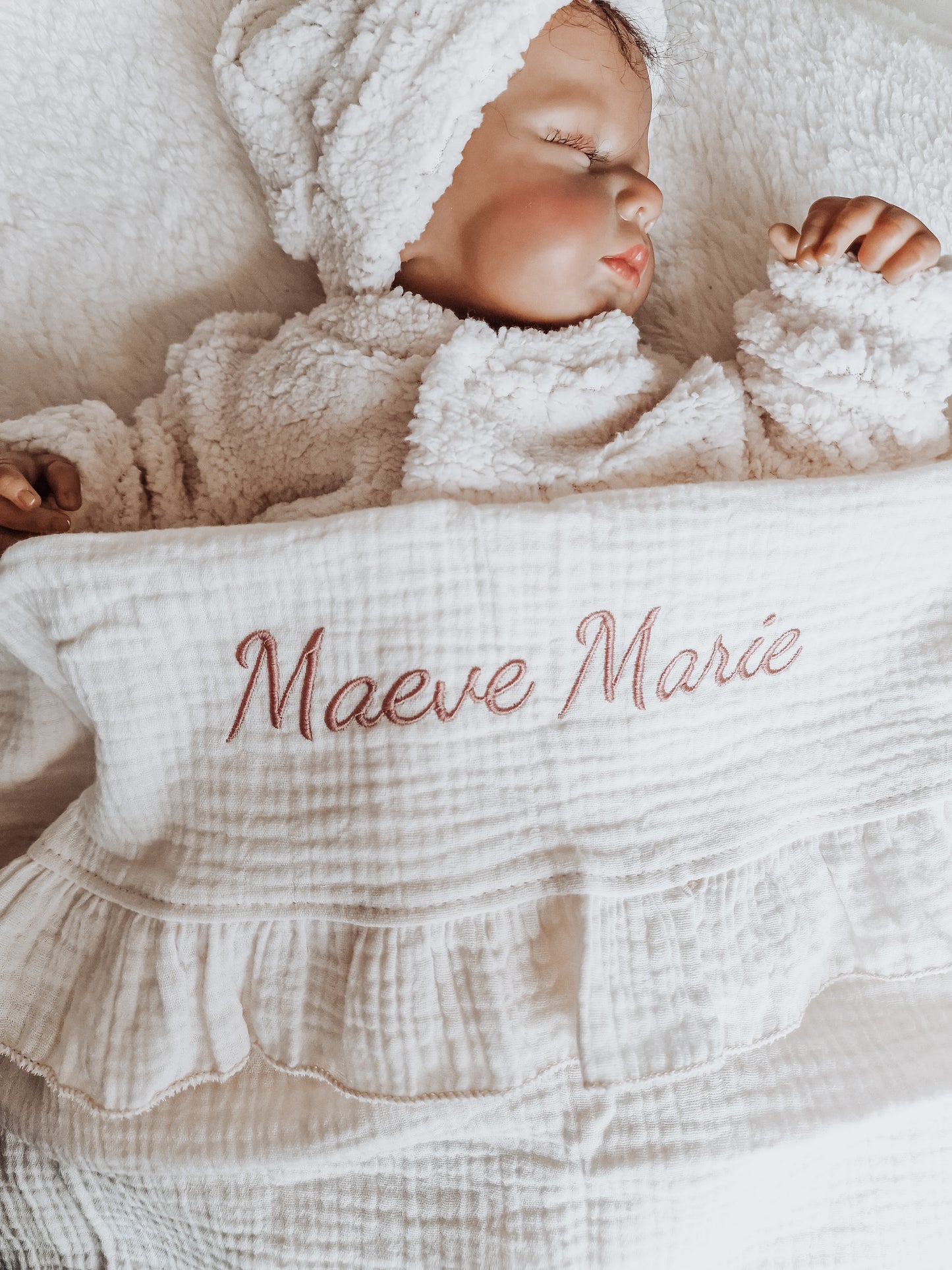 Large XL Hydrophilic cloth with name | Ruffle Champagne