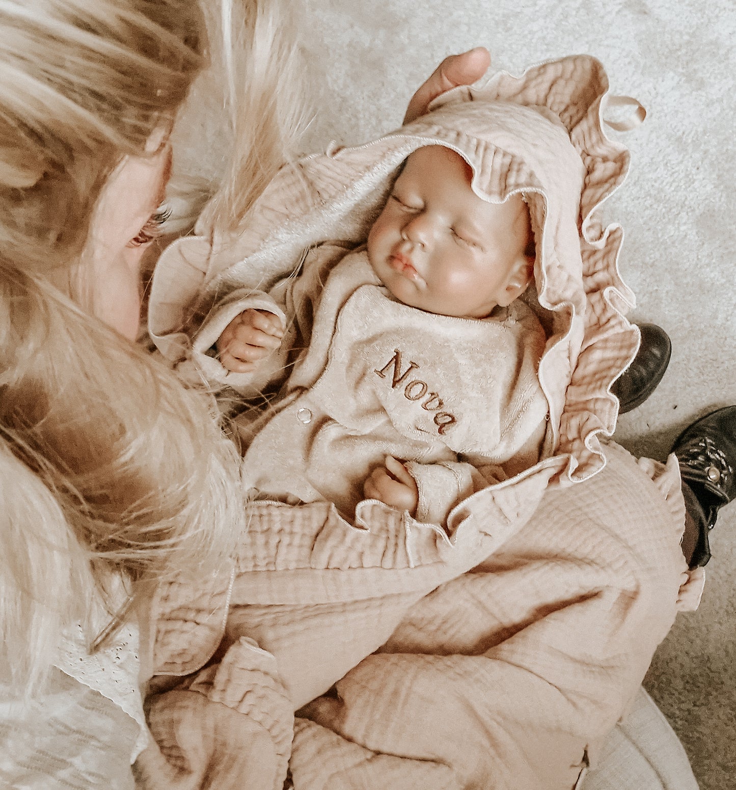 Bath cape baby shawl | Ruffle Sandy beach