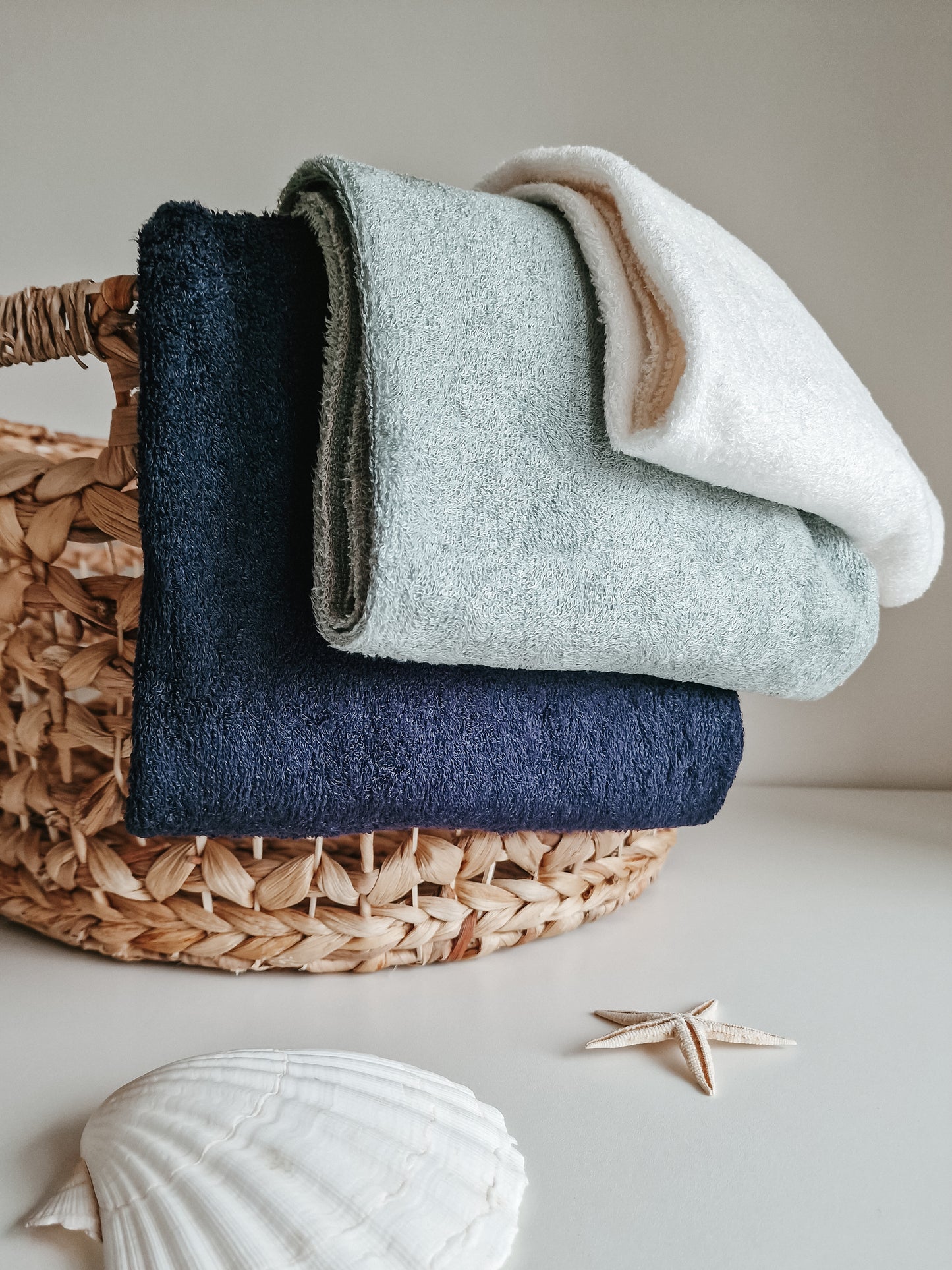 Children's towel bamboo luxury with name | Aqua