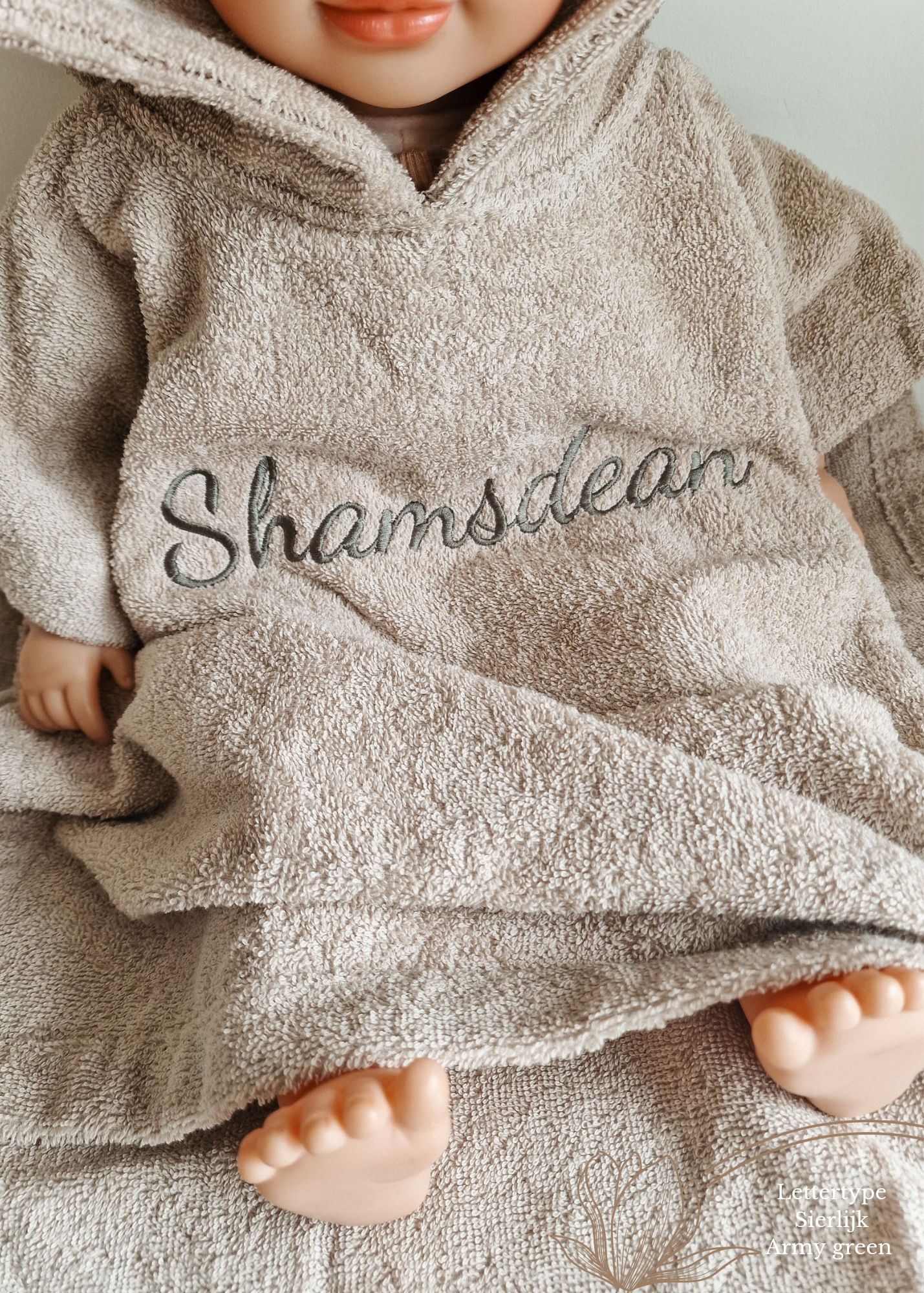 Bath poncho with name | Beige