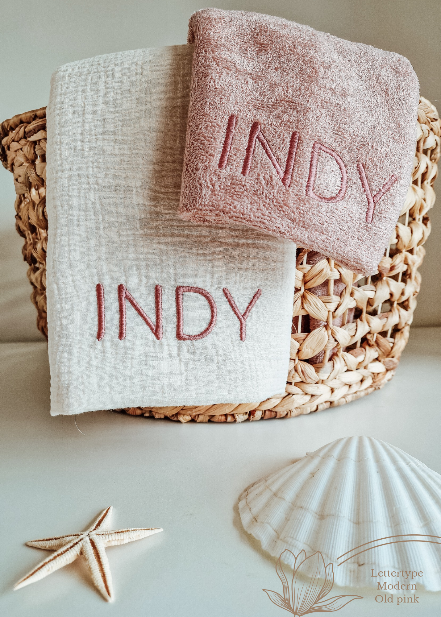 Children's towel bamboo luxury with name | Soft pink