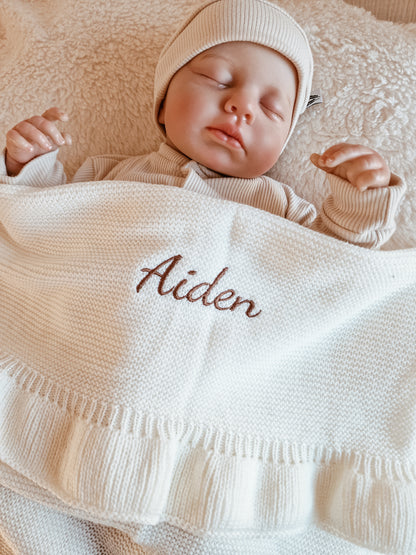 Ruffle deken met naam optioneel | Gebreid biologisch | white