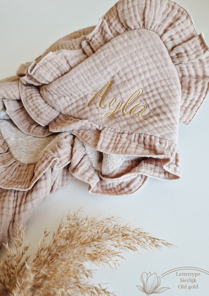 Bath cape baby shawl | Ruffle Sandy beach