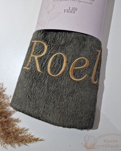 Children's towel bamboo luxury with name | Vintage green