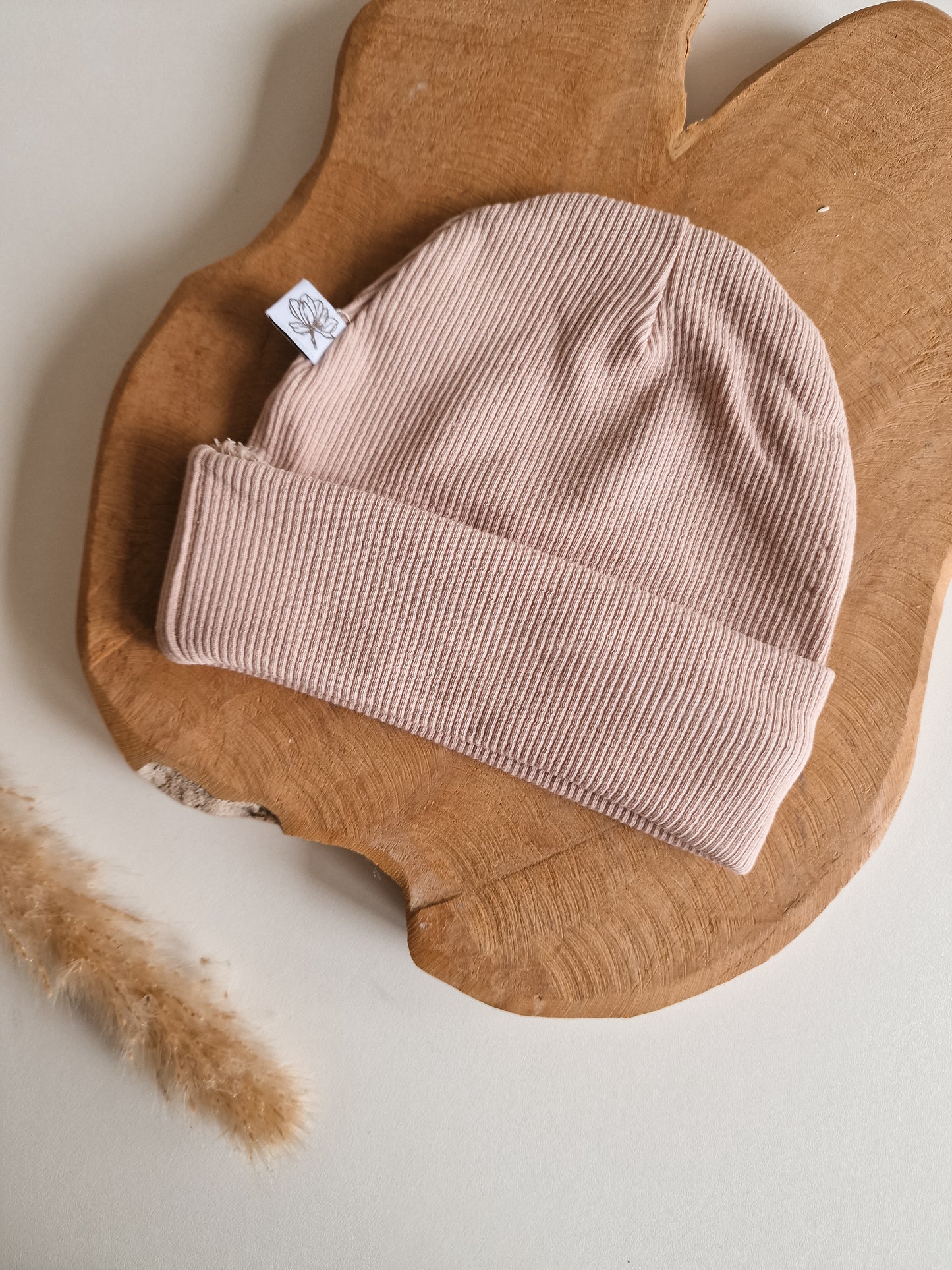 Babymuts met naam | Rib | Almond