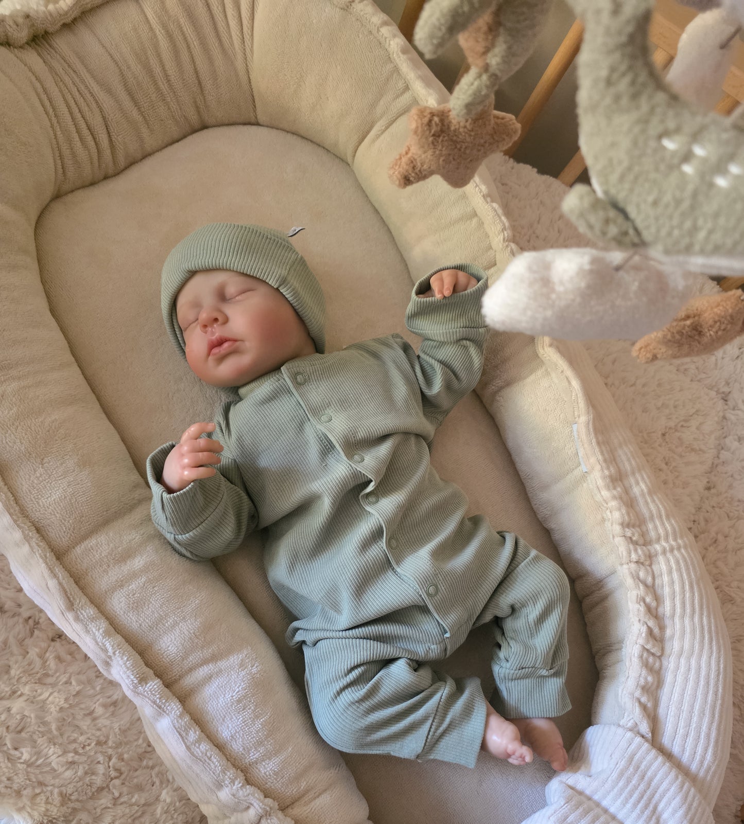 Babymuts met naam | Rib | Sage Green
