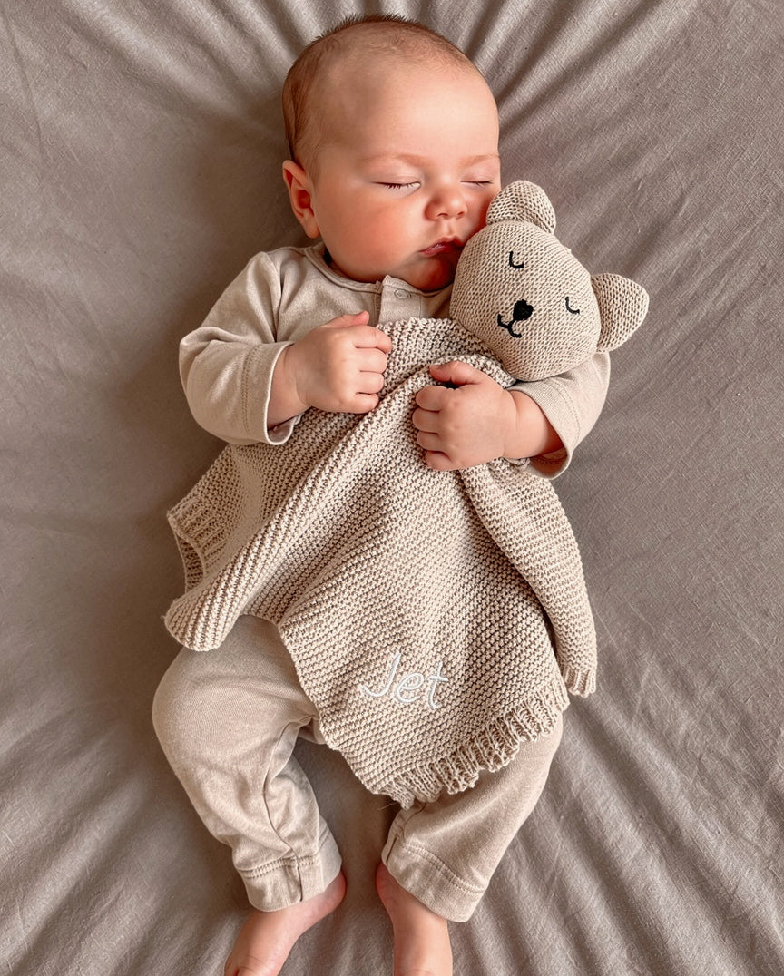 Knuffeldoekje BEER met naam | Gebreid biologisch | Cookie