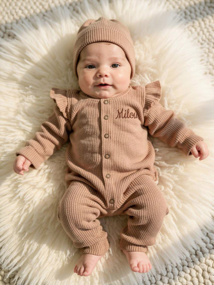 Babygrow with name | Organic | Ruffle Rib Walnut