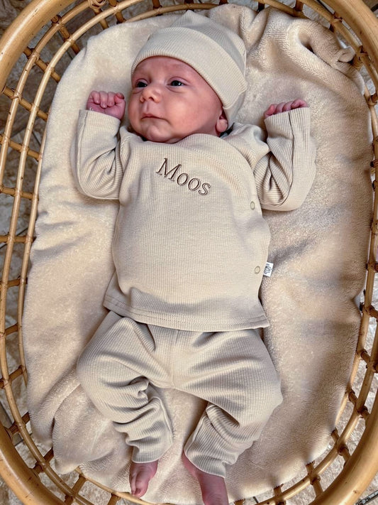 Geboorte pakje | Broekje met overslagshirt | Rib | Naturel