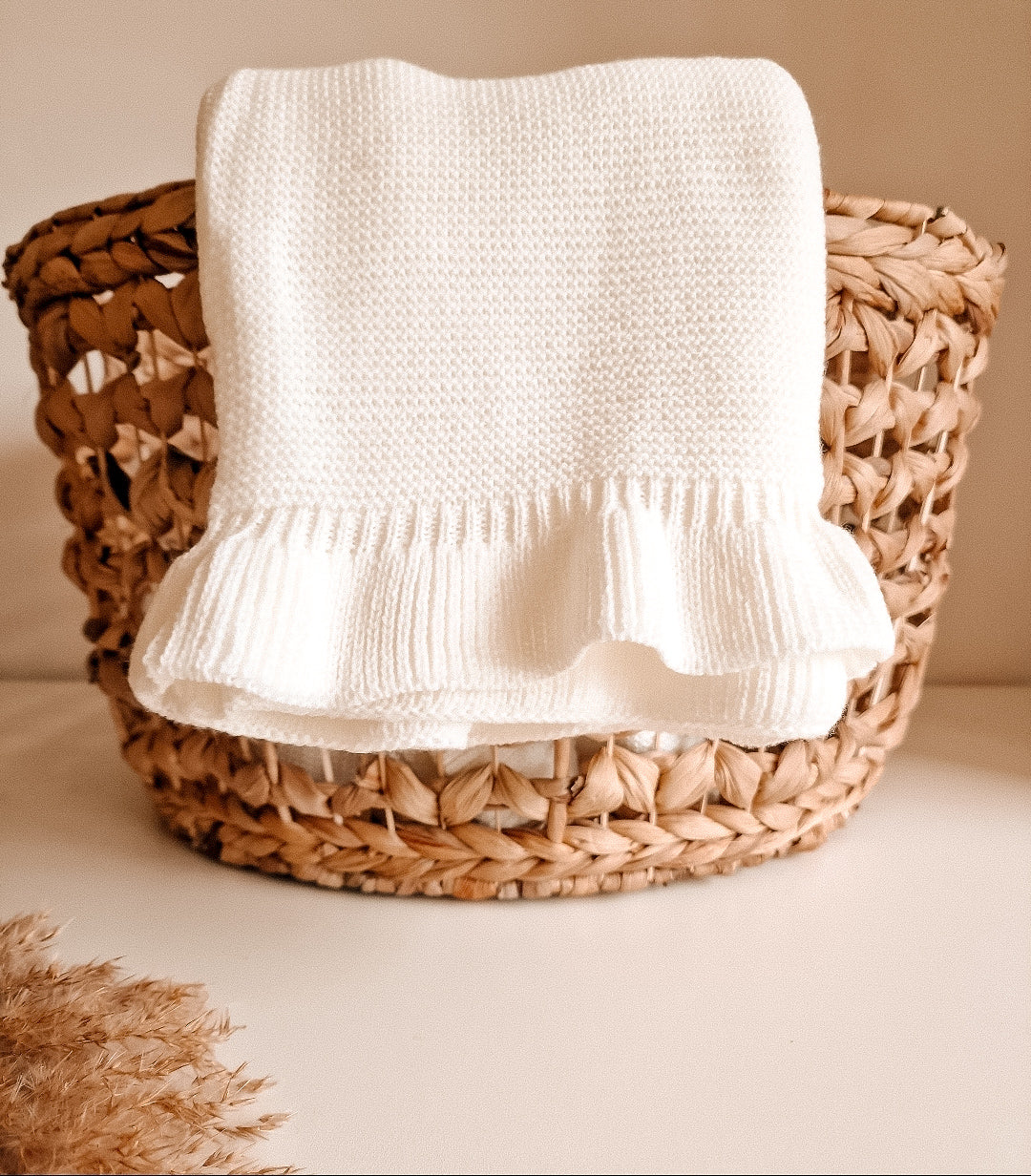 Ruffle deken met naam optioneel | Gebreid biologisch | Creme