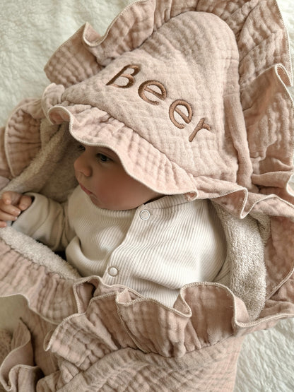 Badcape baby omslagdoek met naam | Ruffle Sandy beach bamboo