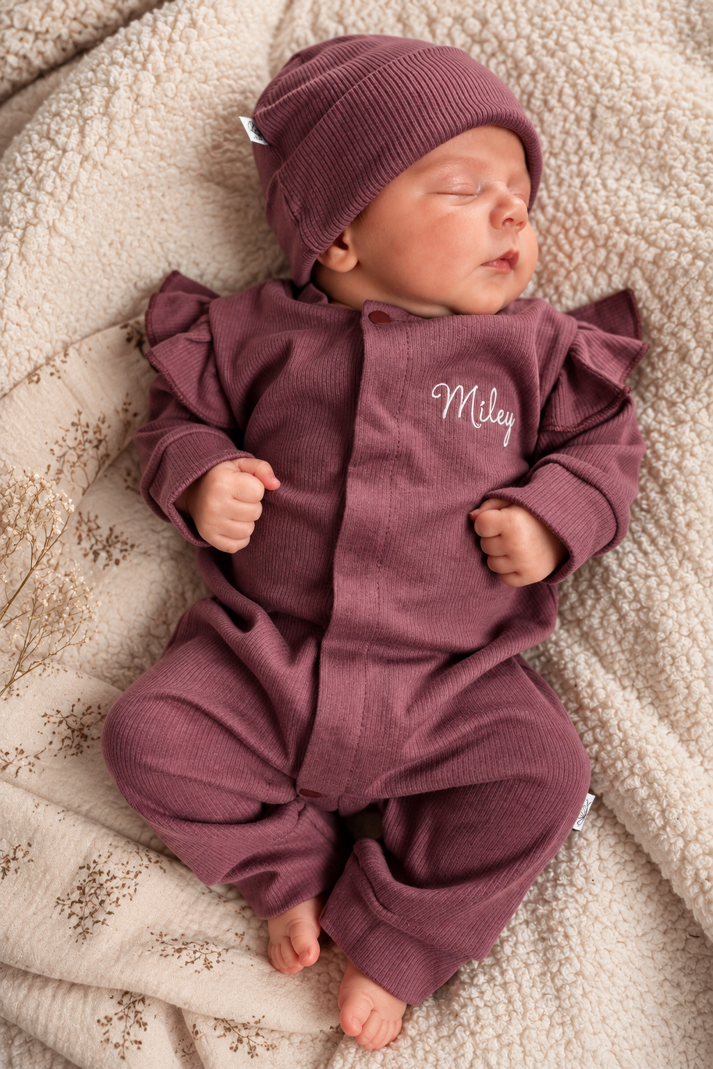Boxpakje Ruffle met naam optioneel | Biologisch | Rib | Burgundy
